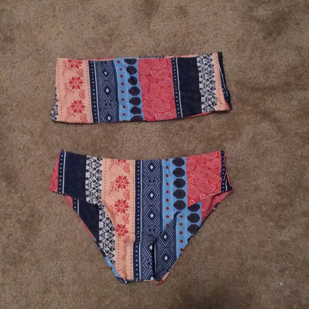Swim suit